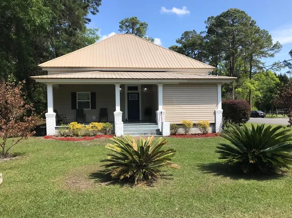 237 E Adams St, Boston, GA 31626