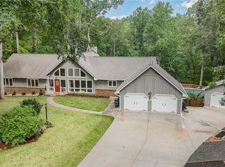 5904 Arden Dr, Clemmons, NC 27012