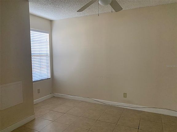 5th image of 320 Black Oak Ct APT 108