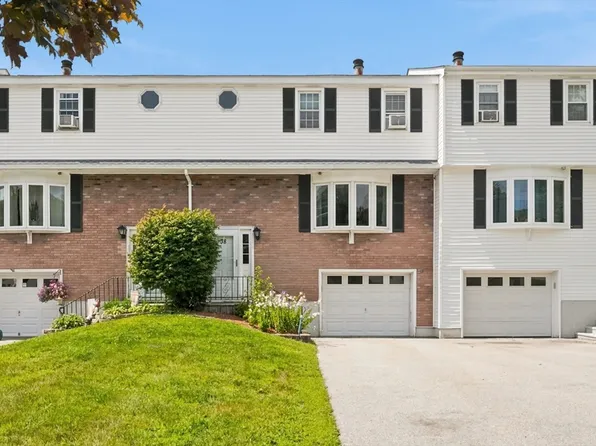 38 Plantation Rd, Oxford, MA 01540