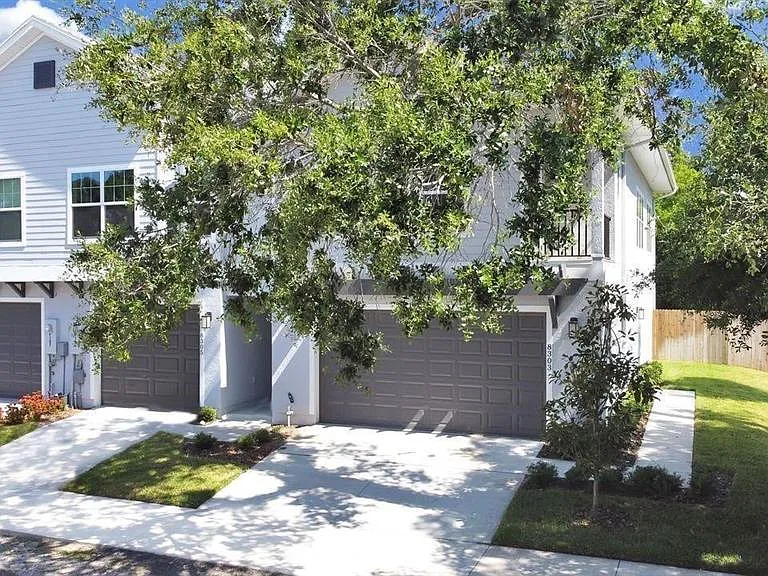8303 King Blossom Ct — Photo 2