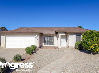 9126 W Mauna Loa Ln, Peoria, AZ 85381