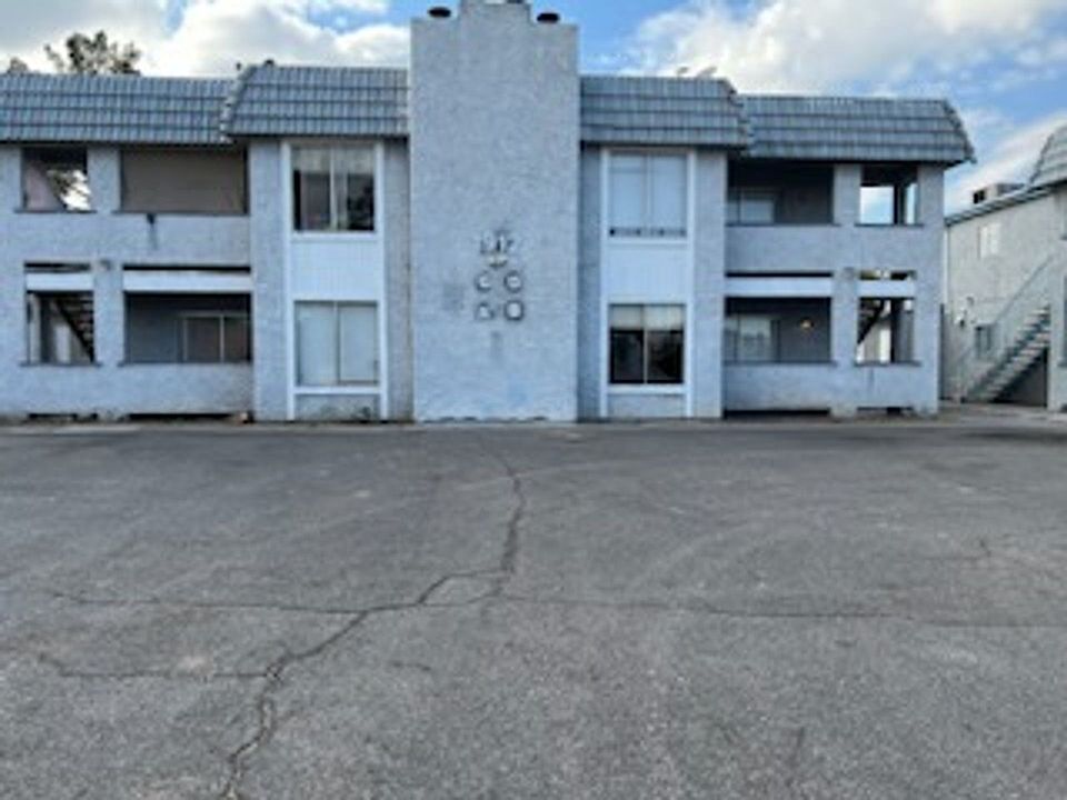 1st image of 1912 Lirio Way