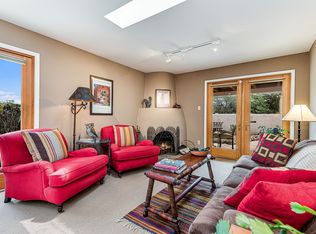 2126 Calle Tecolote, Santa Fe, NM 87505