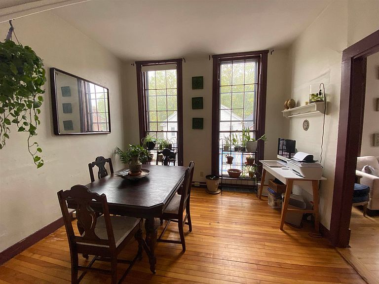 145 Main St Newmarket, NH, 03857 Apartments for Rent Zillow