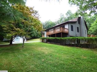 384 Campbells Hollow Rd, Middlebrook, VA 24459