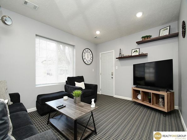 omaha-nebraska-118753261 picture