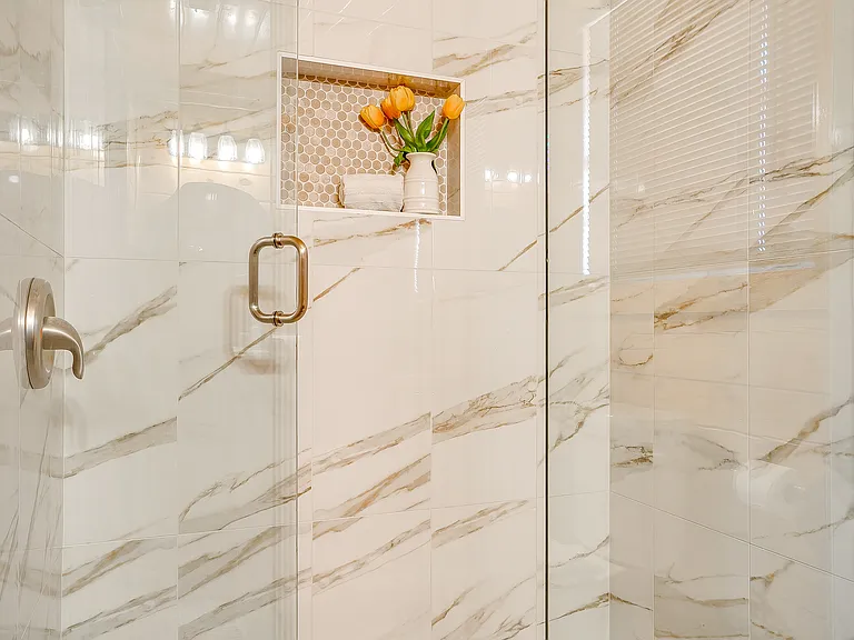 502 Western Hills Trl — Photo 12