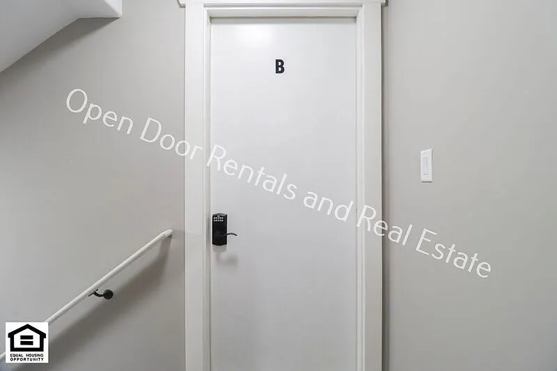 1 bed, 1.0 bath, 540 sqft, $825 — Photo 3