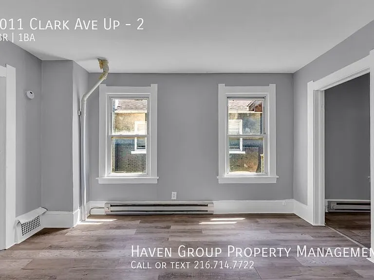 5011 Clark Ave #UP-2 — Photo 8