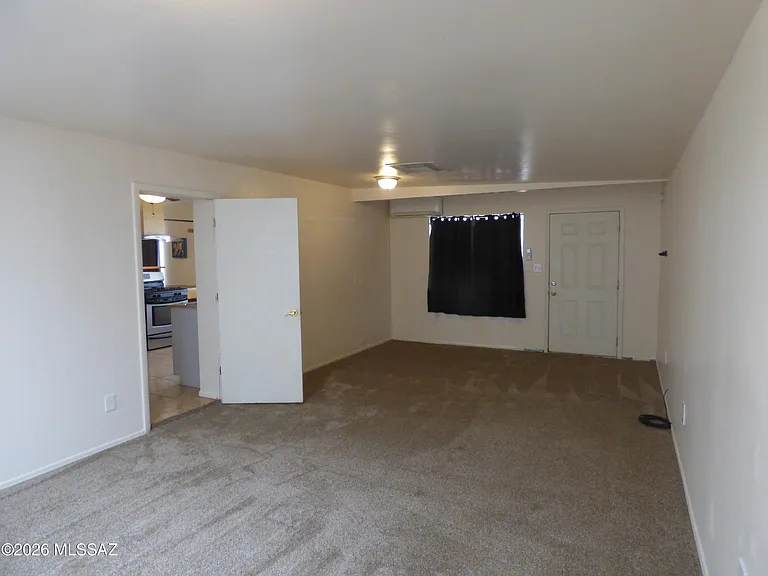 1029 E Irwin Pl #A — Photo 12