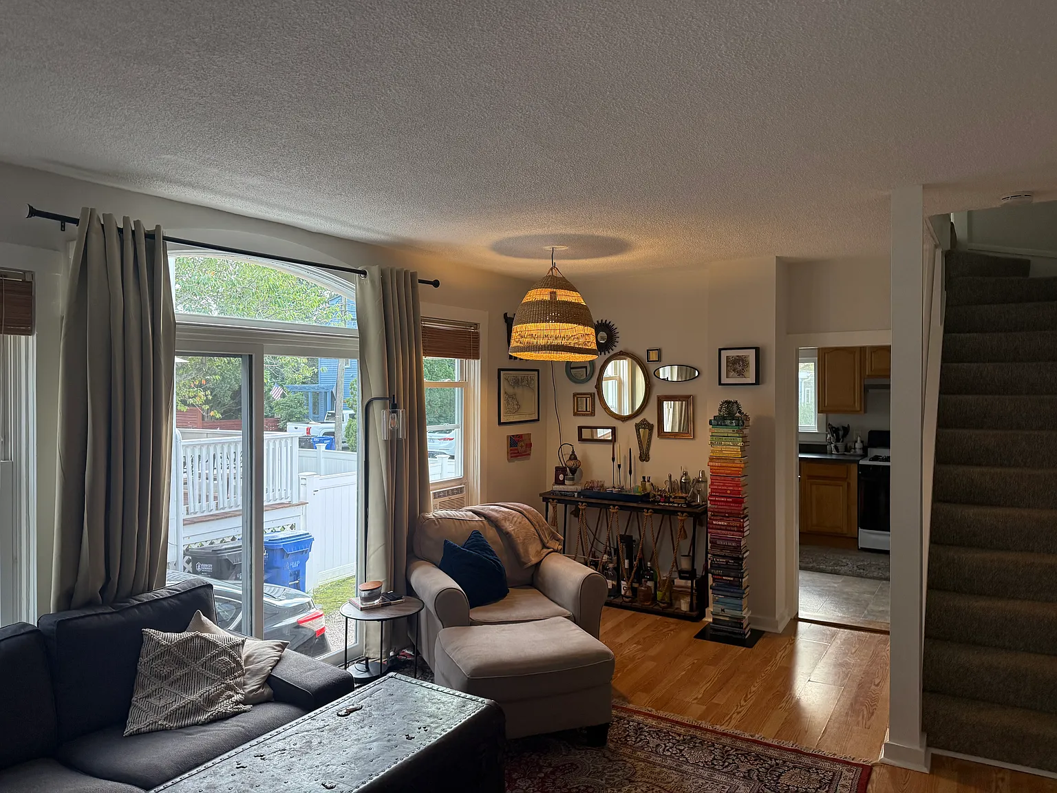 2 bed, 1.5 bath, 1200 sqft, $2,900 — Photo 3