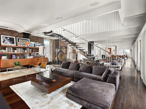 682 Broadway APT 10, New York, NY 10012