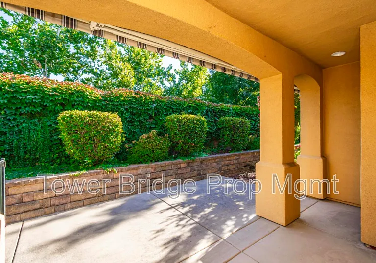 1457 Marseille Ln — Photo 24