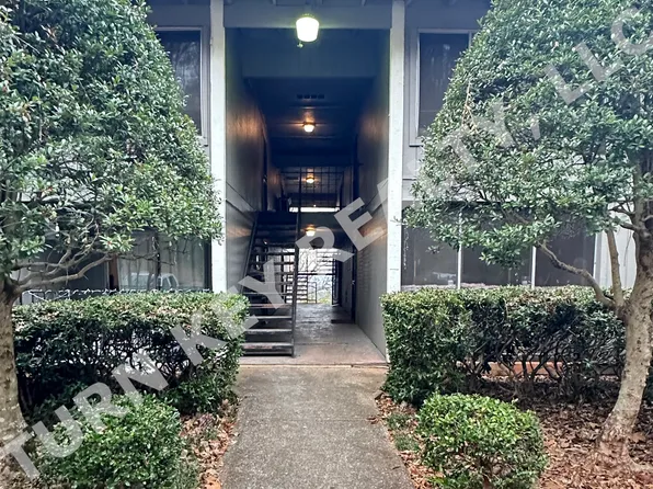 417 Skyview Dr APT A, Birmingham, AL 35209