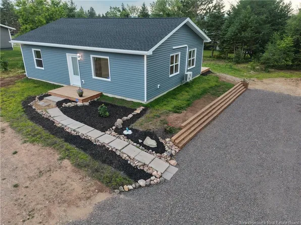 54 Cougle Rd, Sussex Corner, NB E4E 2S5