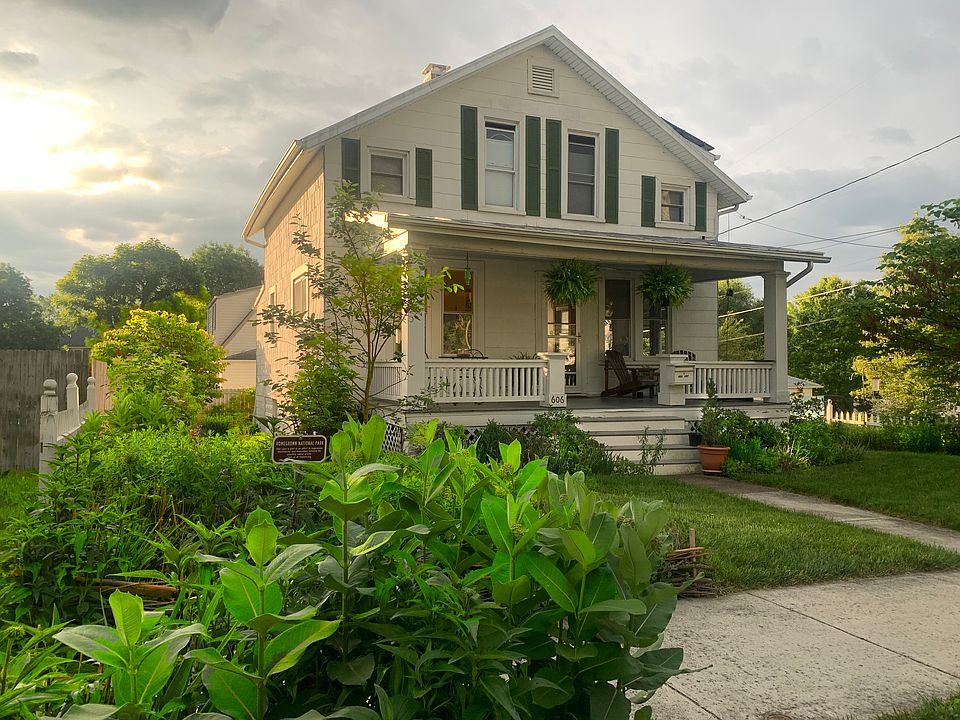 Front of house