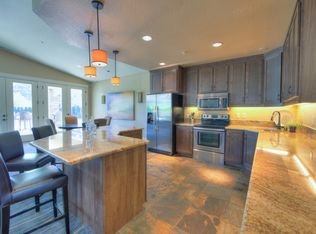 7101 NE 109th St, Vancouver, WA 98686