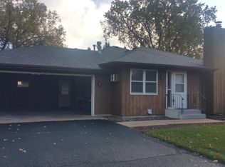 41 Windsor Ct, New Brighton, MN 55112