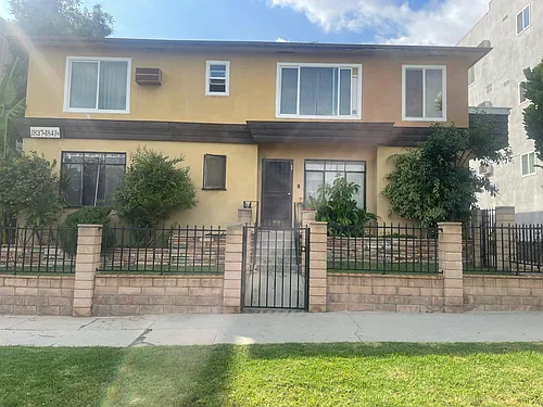 1837 N Winona Blvd Photo 1