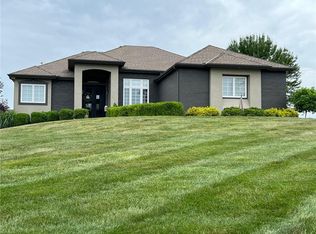 14822 Reynolds Rd, Liberty, MO 64068