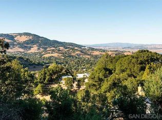 2 Half Moon Rd, Novato, CA 94947