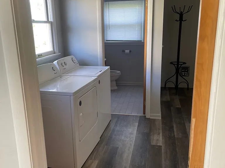 3020 Beacon St — Photo 10
