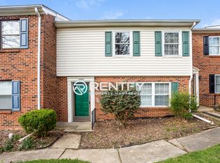 11045 Hunter Trail Ln, Charlotte, NC 28226