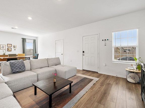 5th image of 14213 Berning Rd