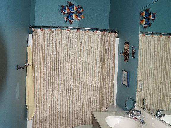 5th image of 4306 Lakebreeze Dr