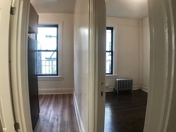 4th image of 31-31 34th St #C2