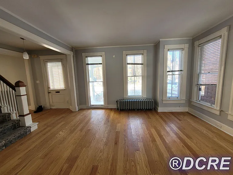 822 Michigan Ave — Photo 10
