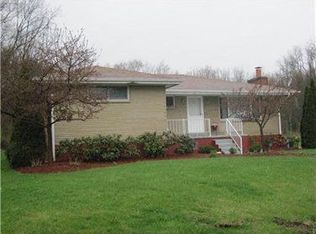 2 Mount Thor Rd, Greensburg, PA 15601