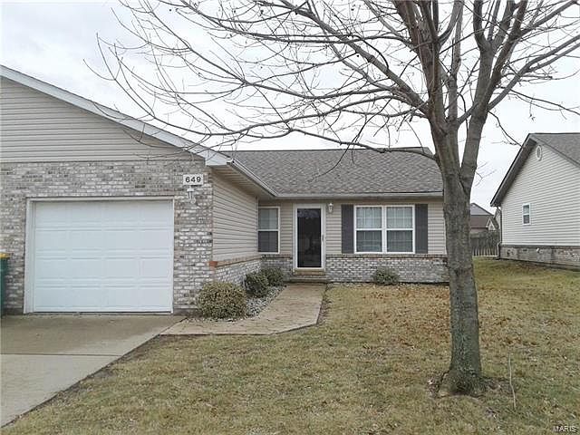 1st image of 649 Carol Ann Dr