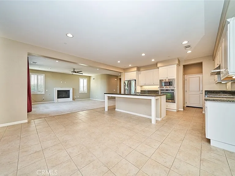1324 N Macneil Dr — Photo 7