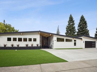 130 Fairway Dr, Novato, CA 94949