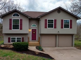 901 N 43rd St, Nixa, MO 65714