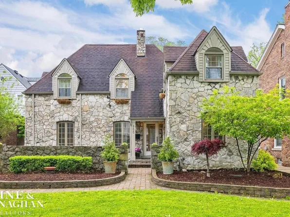 255 Lewiston Rd, Grosse Pointe Farms, MI 48236