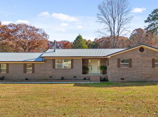 1232 Hotwater Rd, Soddy Daisy, TN 37379