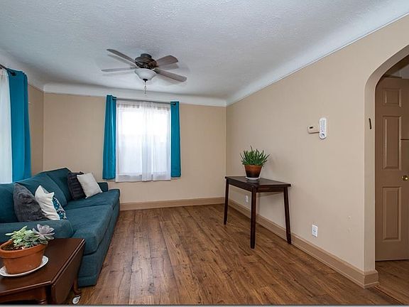 3rd image of 5196 Haverford Dr