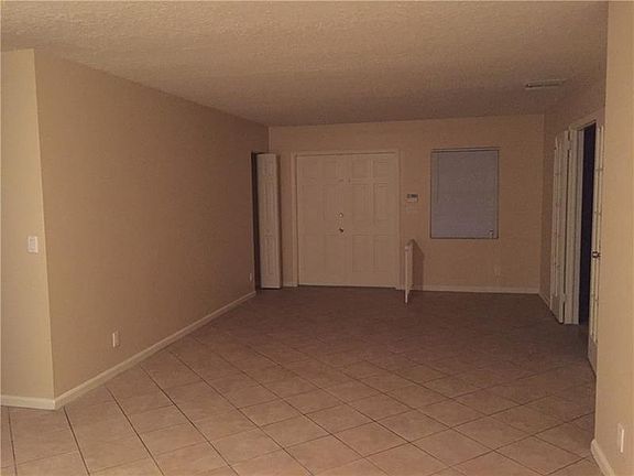 4th image of 1204 SW 74th Avenue