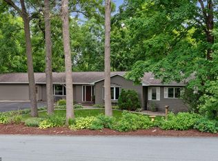 2350 Melody Hill Rd, Excelsior, MN 55331