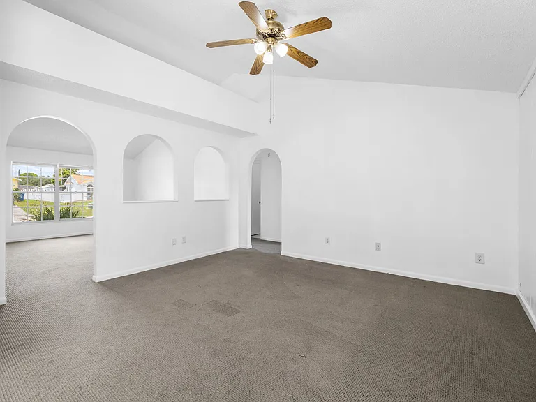 1187 Merrick Ave NW — Photo 9