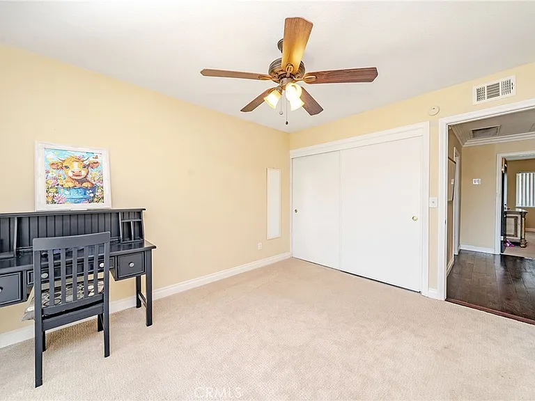 1901 Celeste Ln — Photo 20