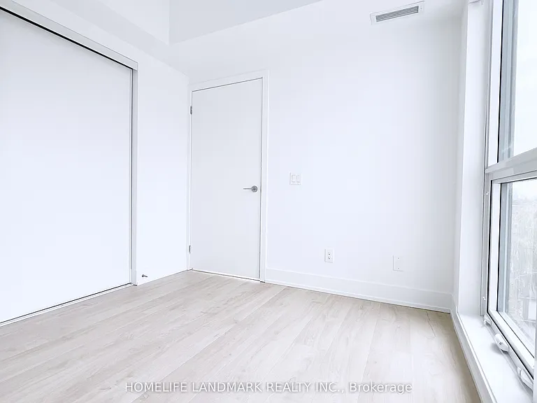 181 Sheppard Ave E #519 — Photo 12
