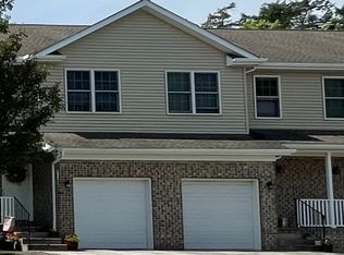 2923 Lena Ct, Erie, PA 16506