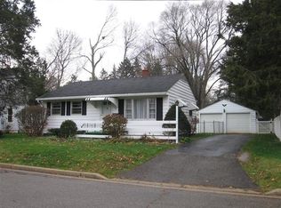 305 Crary St, Marshall, MI 49068