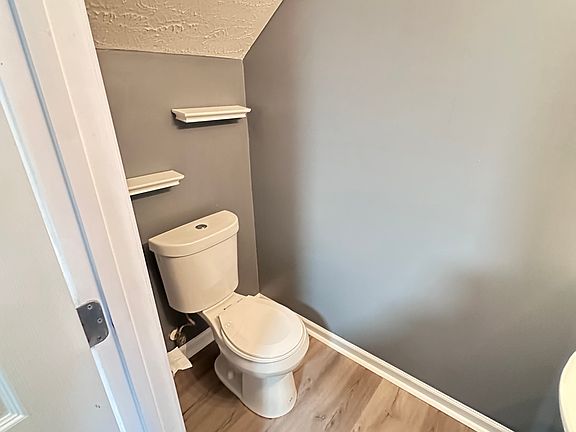 3rd image of 8004 Logan Dr