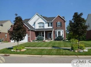3549 Everett Dr, Rochester Hills, MI 48307