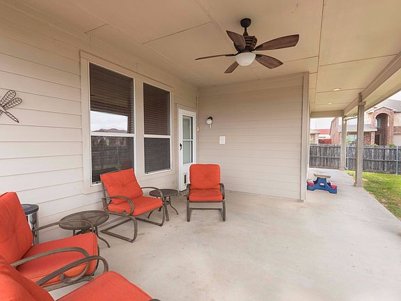 4th image of 801 Westfield Dr